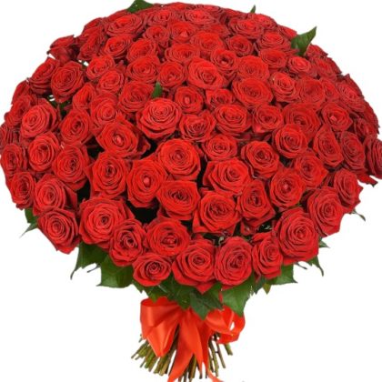Grandiose Ruby 101 Rose Bouquet